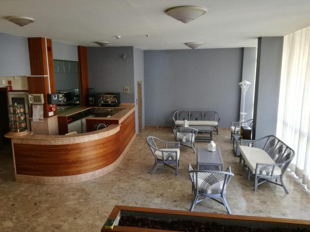 Hotel Serafini Rimini Bagian luar foto