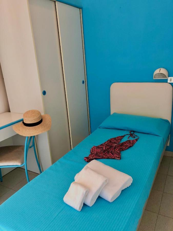 Hotel Serafini Rimini Bagian luar foto